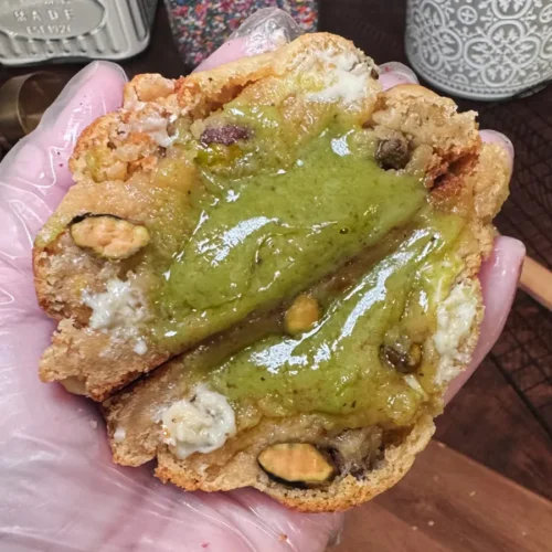 cookie-04 Pistachio Bomb